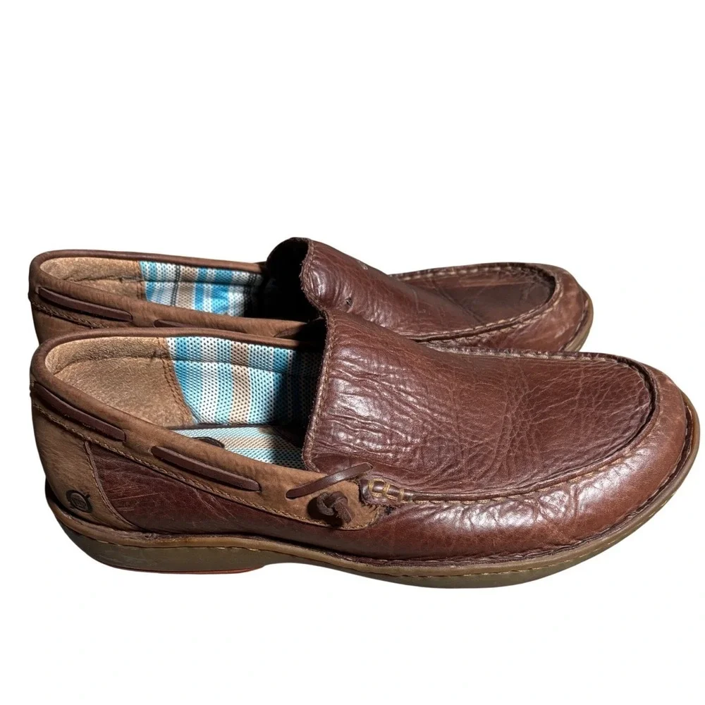 Born Mens 9 1/2 Brown Leather Loafers Moc Toe Slip On Boat Shoes Casual Heritage